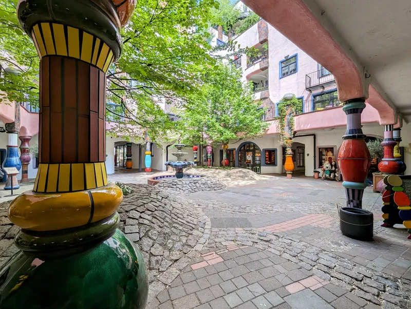 Hundertwasserhaus Magdeburg
